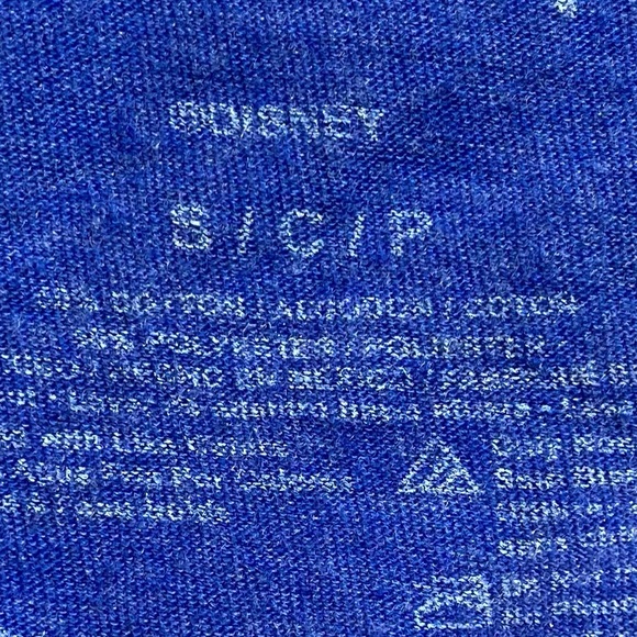 Disney Mickey Mouse T-Shirt Size Small - Picture 7 of 8